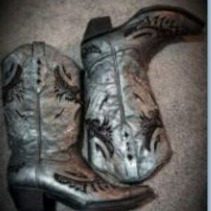 Women Corral Vintage Black/Silver Eagle with Cry - Size 11